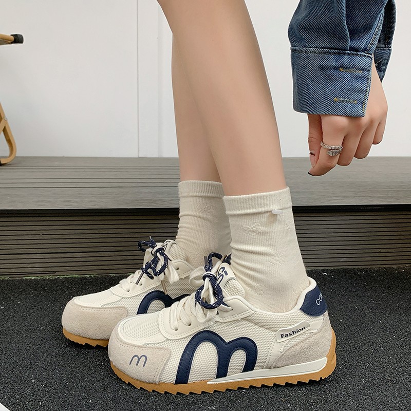 Zapatos de entrenamiento de color grueso para mujeres 2026 primavera nueva suela suave, zapatos deportivos casuales, zapatos transpirables de moda
