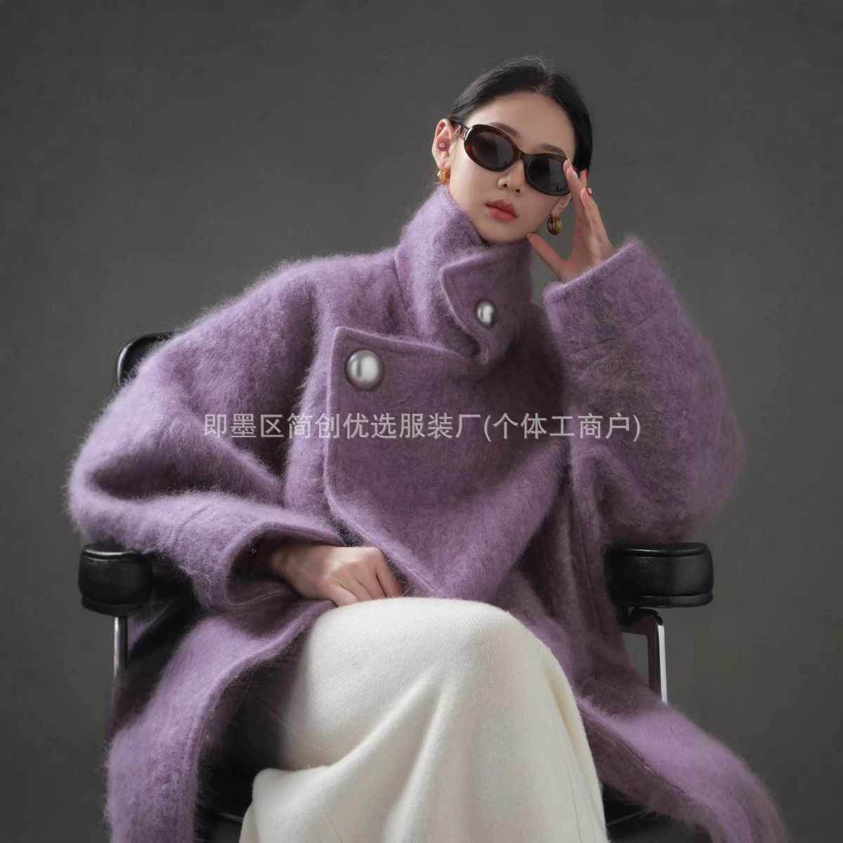 Осенне-зимнее новое нишевое дизайнерское шерстяное пальто, свободный элегантный кашемировый свитер в ленивом стиле, куртка для женщин