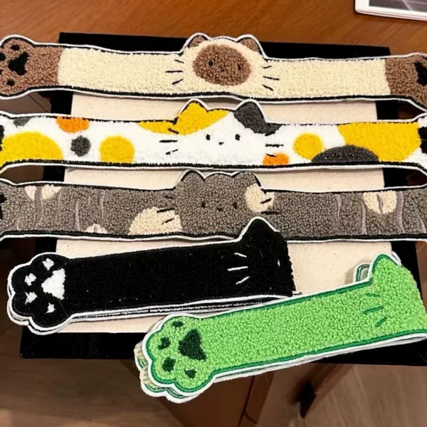 Soft and cute cartoon hugging cat long strip magic tape, sweet girl cat hair accessory for washing face, makeup, and hair styling, dual-use headband