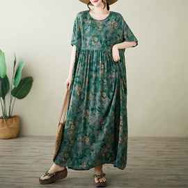 连衣裙;女式衬衫;休闲裤