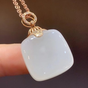 Fubei Diamond Jewelry [18K Gold Inlaid with Hetian Mutton Fat White Jade Fat Square Sugar Cube Pendant] Bare Stone about 13*13mm