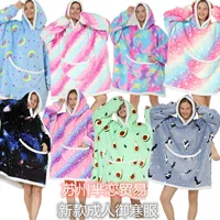Теплый флисовый халат с капюшоном, функциональная одежда для отдыха на природе, с принтом, для дома и улицы.