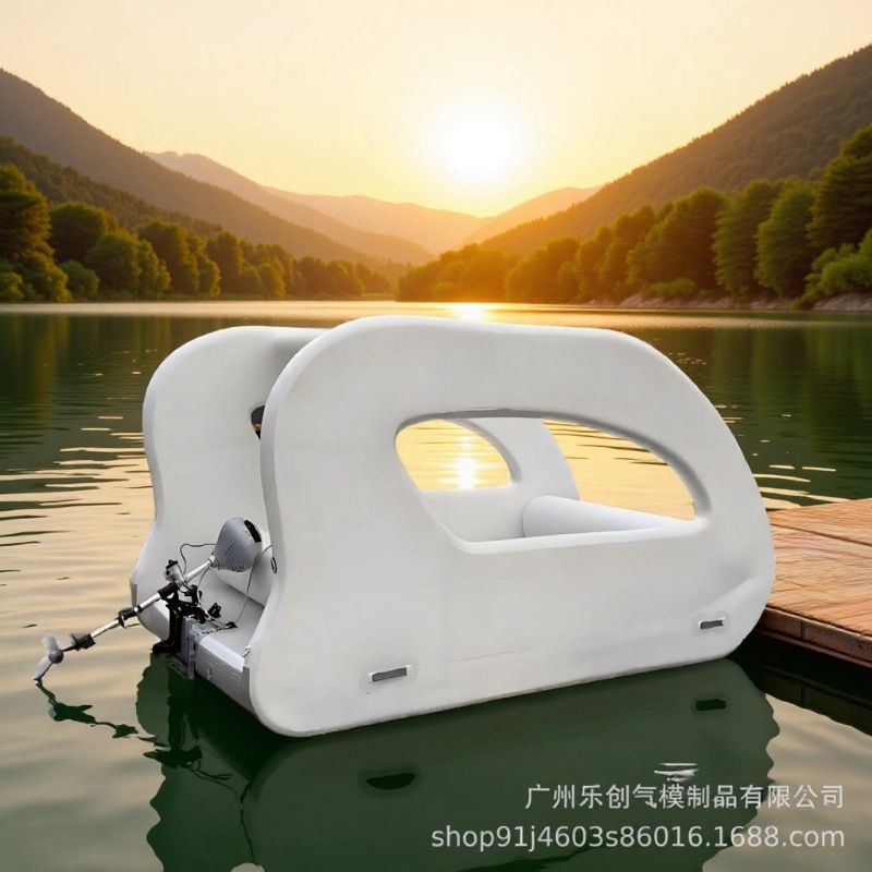 Inflatable Yacht Houseboat, Scenic Cruise Boat, Outdoor Power Inflatable Boat, Water Leisure and Vacation Rubber Boat