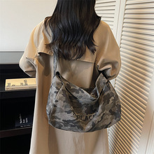 ���s㼑��Lins�Բ�ɫ�r�п��2025�＾�¿����e��Ů���ճ�б���