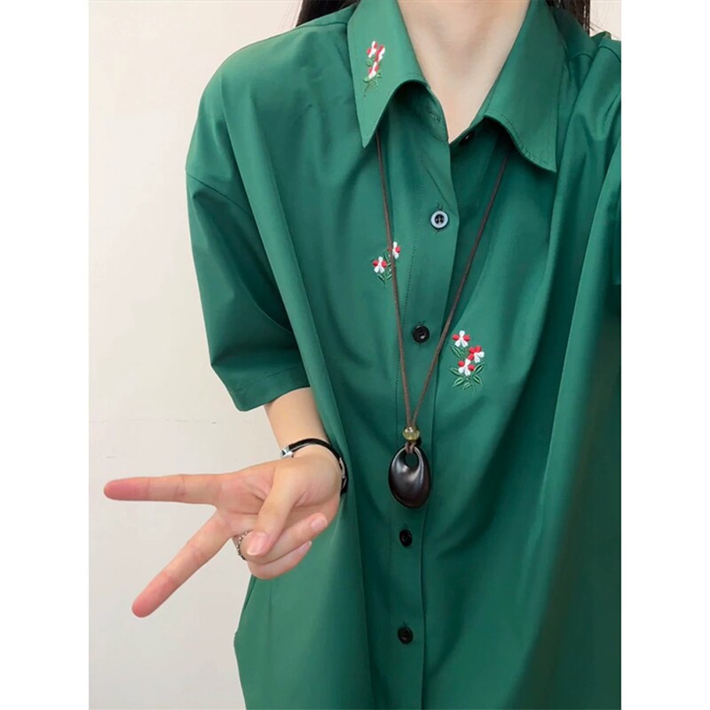New Chinese Style National Trend Floral Embroidery Ice Silk Short-Sleeve Shirt for Men and Women, Summer Niche Design with a Draping Effect and Quick-Drying Properties New Chinese Style National Trend Floral Embroidery Ice Silk Short-Sleeve Shirt for Men and Women, Summer Niche Design with a Draping Effect and Quick-Drying Properties