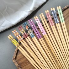 厂家直销家用筷子防滑竹制日式贴花筷竹制环保筷可爱卡通筷22.5cm