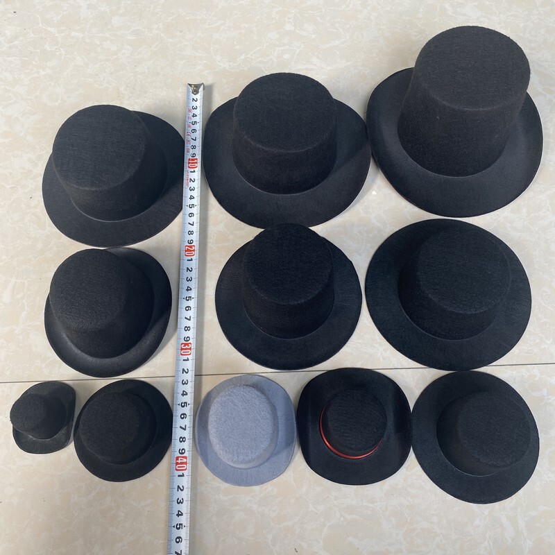 Factory wholesale sample cross-border hot toy size mini doll high hat Lincoln pet dog wear small hat