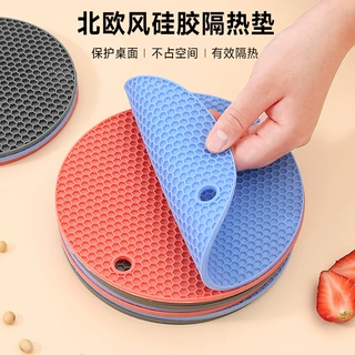 硅胶餐垫杯垫隔热加厚耐磨防滑餐桌垫耐高温防滑蜂窝圆形餐垫