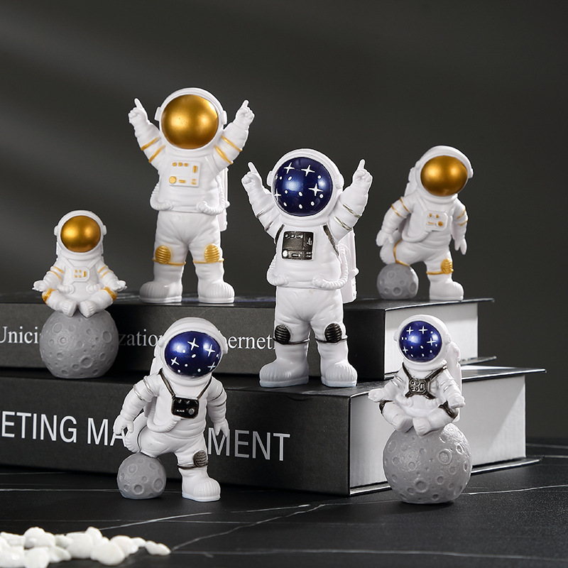 Random astronaut (not specified)