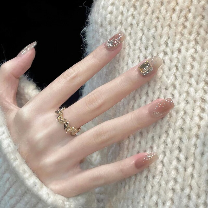 Ice-Clear Nude Color, Elegant and Complexion-Enhancing, Handmade Manicure, Wearable Nails, High-End Finished Gel Nails, Fake Nail Patches, Full Coverage