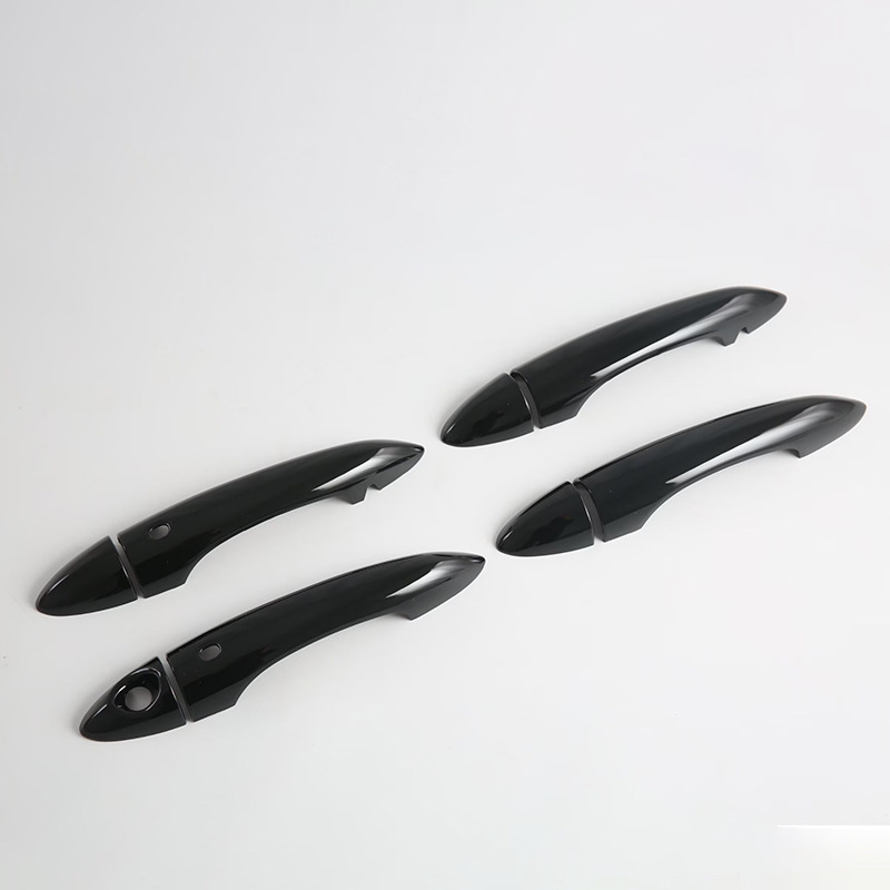 Suitable for Alfa Romeo Door Handle Exterior Car Decoration Accessories in Glossy Black Electroplating