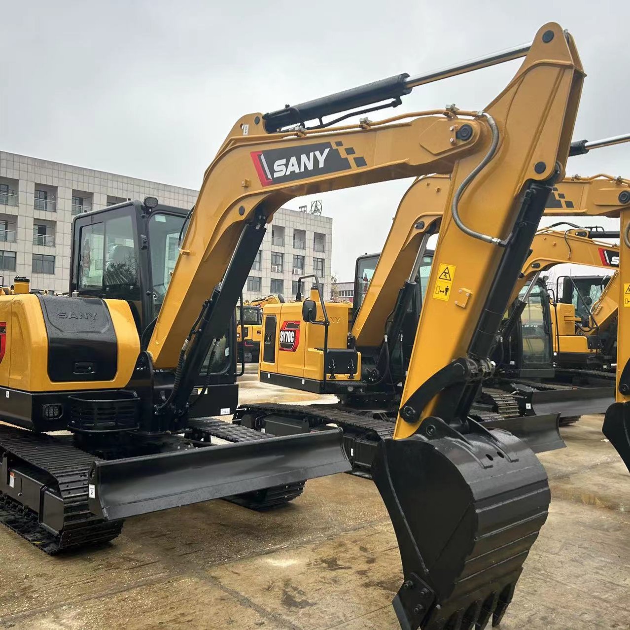 2023 compra 75 80 90 130 200 excavadora de segunda mano Shengang un precio de un coche