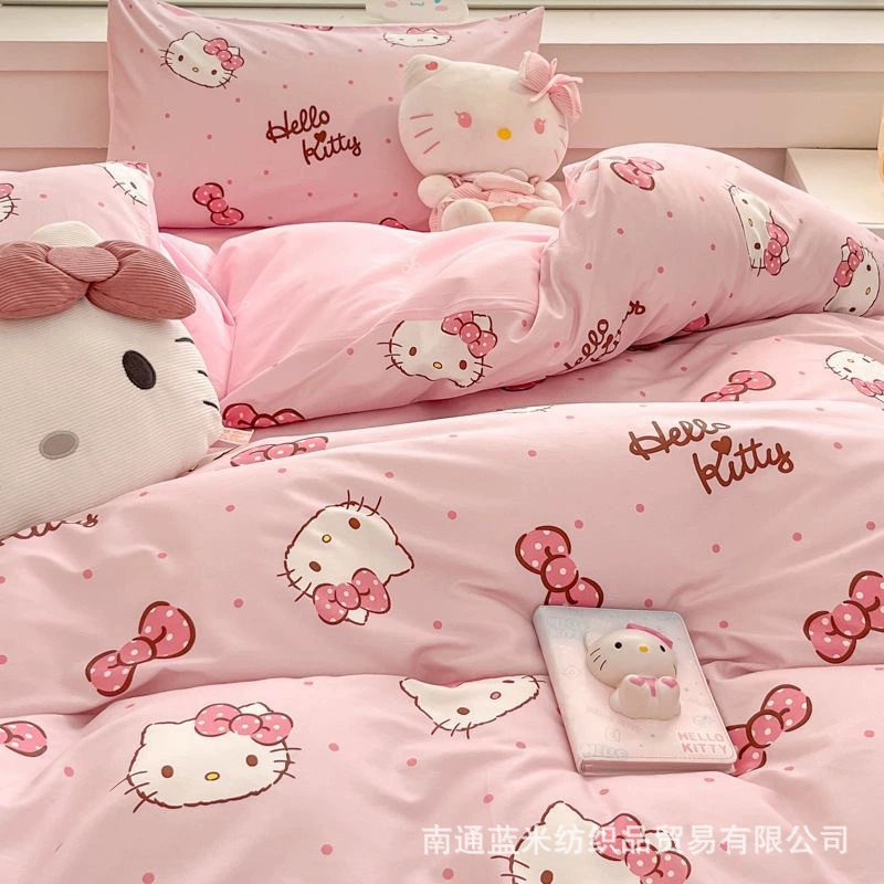 Набор простыней (Hello Kitty) 3–4 предмета, разные принты, размеры 150/180/200/120/150 см