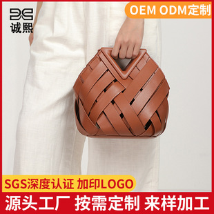 ���S�����U�վ���Ů����ӡ�N��logo������n��r�Іμ�б��A�Ӱ�