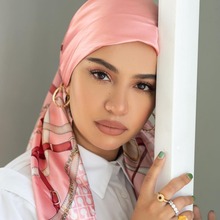 夏季欧美女士休闲头巾流行丝巾编发带90cm缎面色丁大方巾亚马逊