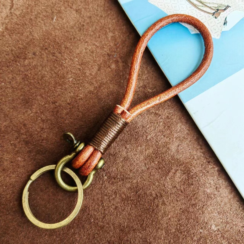 Super Hot Handmade Alkaline Water Knot Bread Leather Rope Keychain Accessories Retro Car Leather Rope Keyring Wholesale