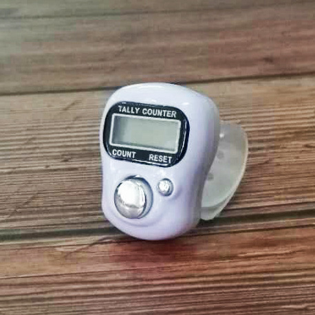 指環カウンターの指輪は指の電子デジタル表示カウンターの指環念の叩頭によって仏器で呪文を持ちます。|undefined