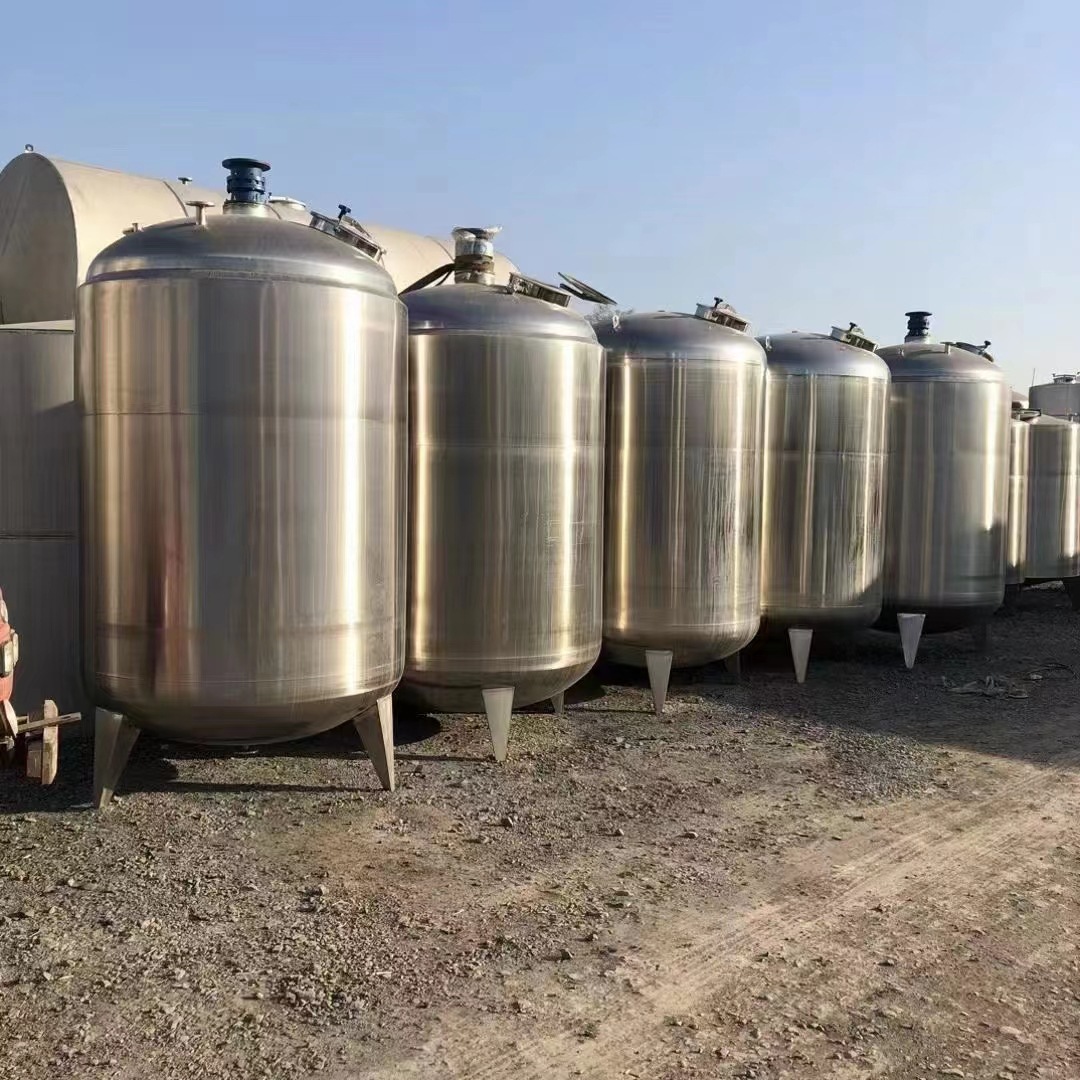 供应立式304不锈钢储罐 化工30吨密封储水储酒不锈钢罐
