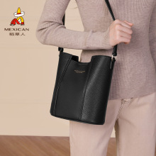 �����ˏ͹�С���OӋ����Ů2024�¿�߼��|�аٴ�б����ﶬˮͰ��