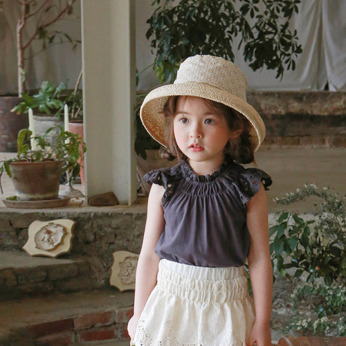 Summer 2025 Strawberry Sandy Korean Children's Clothing Girls' Solid Color Ladylike Lace Sleeve T-shirt Skin-friendly