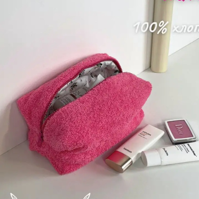 Cross-border in stock quilted cosmetic bag outdoor travel toiletries large capacity storage bag cute towel wash bag Cross-border in stock quilted cosmetic bag outdoor travel toiletries large capacity storage bag cute towel wash bag