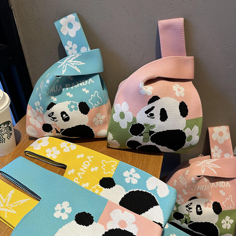 Chengdu Panda Grandpa's New Knit Bag for Women, Woven Handbag, Souvenir from the Narrow Alleys Chengdu Panda Grandpa's New Knit Bag for Women, Woven Handbag, Souvenir from the Narrow Alleys