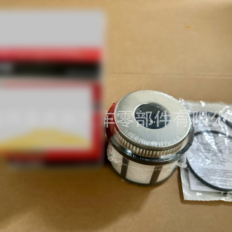 Fuel Filter Element Fd4596 Truck Thickened Accessories Suitable for Ford Filter Car Fuel Filter