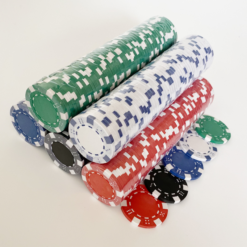 11.5g chips, Texas Hold'em chips, points game coins, small six dice chips, baccarat chips.