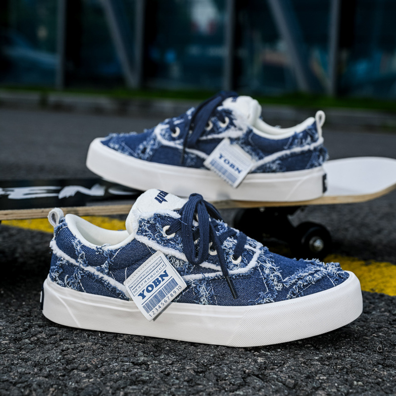 Vintage frayed ripped denim sneakers for men, trendy deconstructed style, niche canvas shoes, thick-soled versatile casual shoes for men