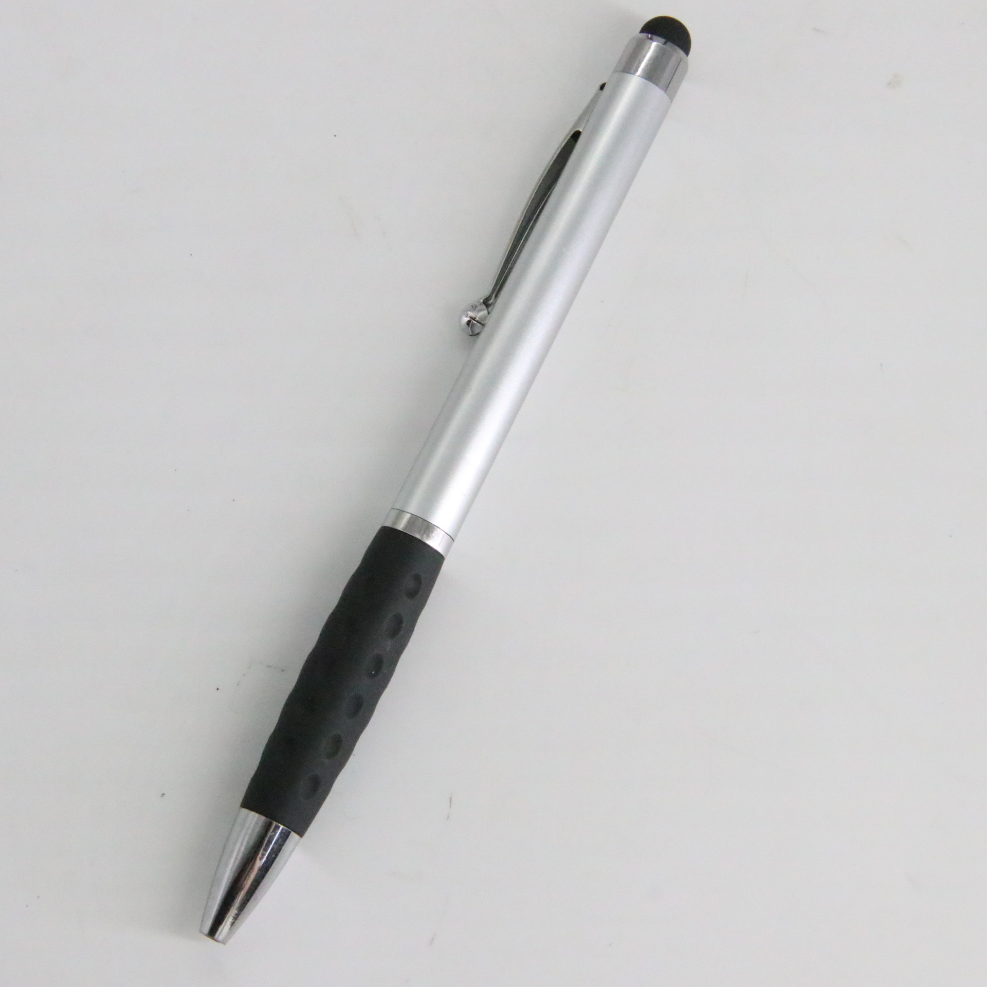 Rotatorio de metal pantalla táctil bolígrafo Bullet recarga de suministros escolares de oficina fábrica venta directa al por mayor bolígrafo