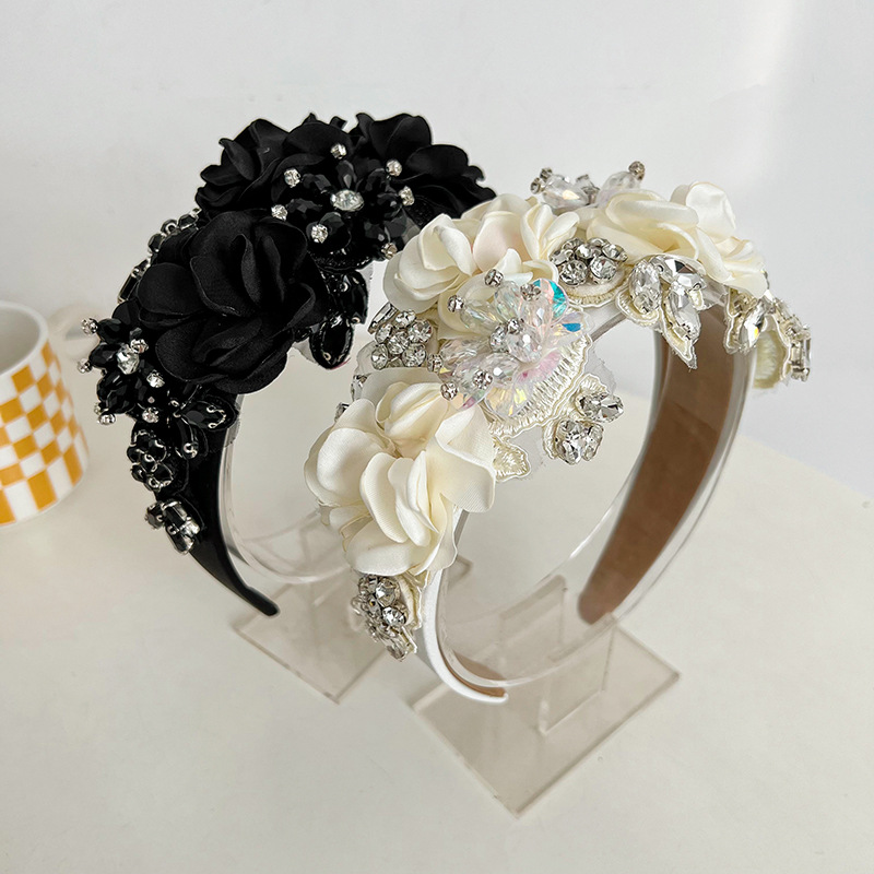 Retro Dame Blume Strass Haarband display picture 3