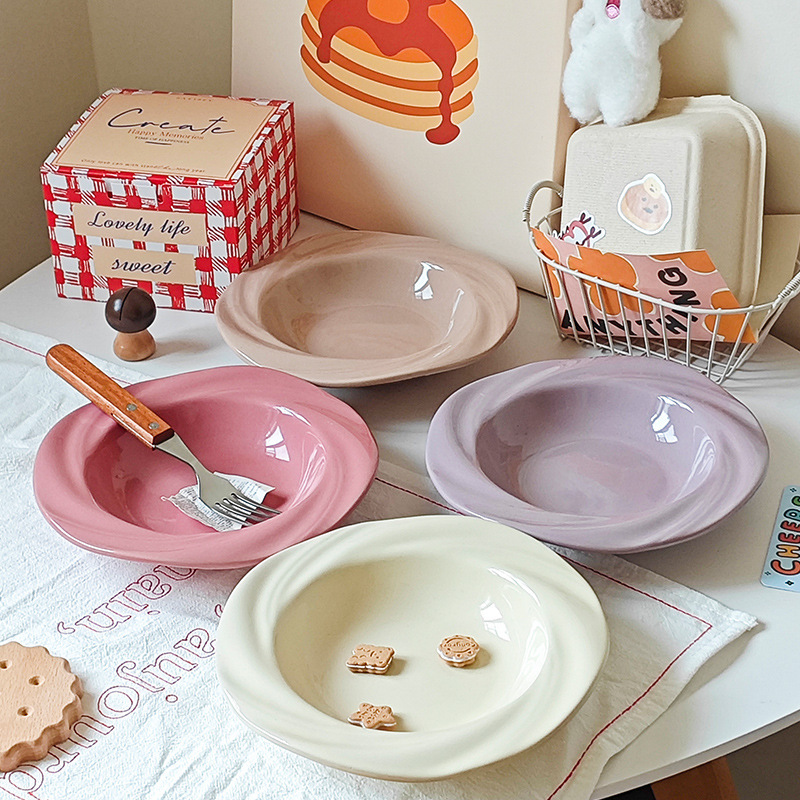 インスタ映えする可愛い陶器食器、高級感のあるプレート、皿、パスタ皿、洋食皿、家庭用高級デザート皿|undefined