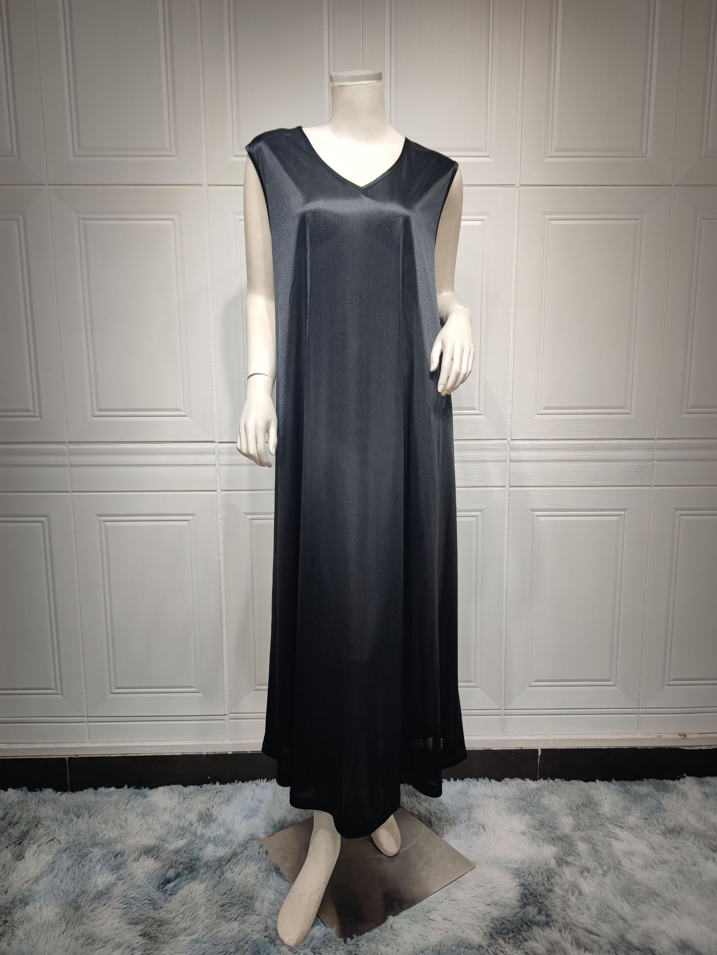 Mq068 Modes Muslim Abaya Fashion Dress Black Robe Shiny Figured Cloth Robe Two-piece Set display picture 2