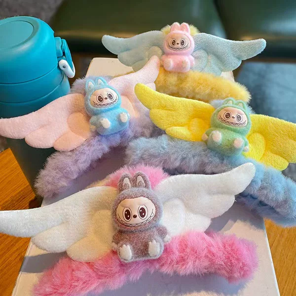 Children's Cartoon Cute Plush Rab Cloth Grab Clip Little Girl's Hair Shark Clip Winter New Hairpin Headwear