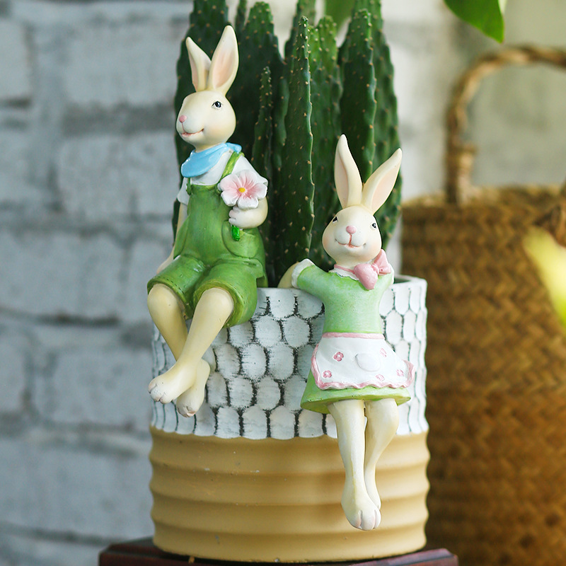 Creative Garden Garden Christmas Flower Pot Decorative Ornaments Outdoor Couple Rabbit Hanging Simple Resin Pot Pendant