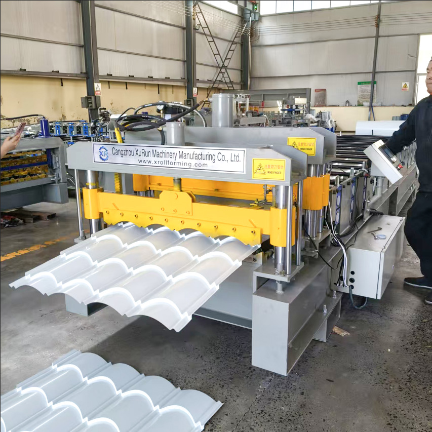 686仿古琉璃瓦压瓦机 全自动数控成型机 厂家直销 厂房屋面专用