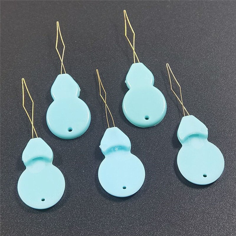 Herramienta de punto de cruz Dispositivo de enhebrado simple Dispositivo de plomo Precio único 50 piezas 1 corbata (desgaste de cuero de aluminio)