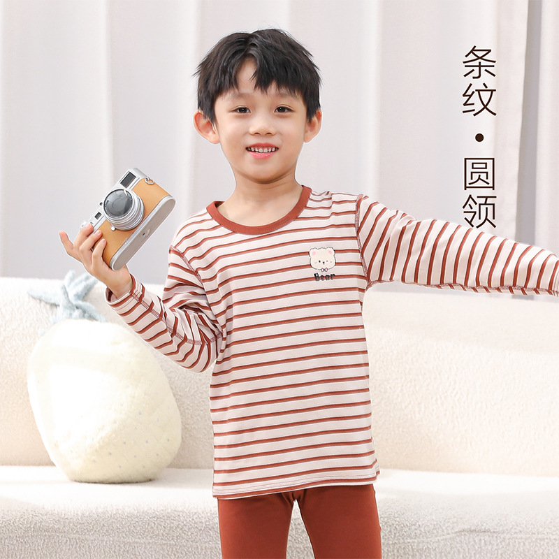 DZ 라운드 넥 스트라이프