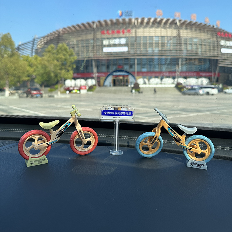 Internet Celebrant Cute Bicycle Car Ornaments Electric Car Interior Console Jewelry Car Decompression Decoration Supplies