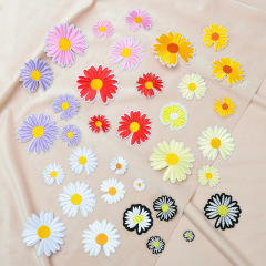 廠家電腦繡花刺繡布貼卡通小雛菊布貼補丁貼手賬本diy配飾