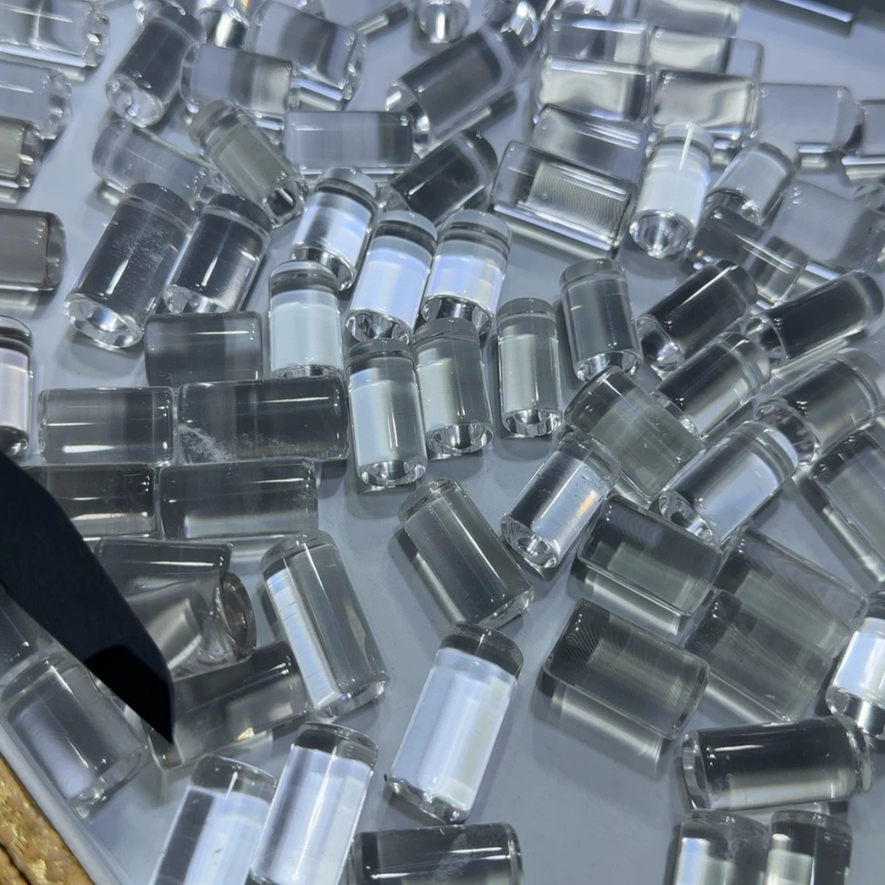 天然白水晶圆柱圆条桶珠裸石 diy手串手链通孔吊坠 净体水晶圆柱