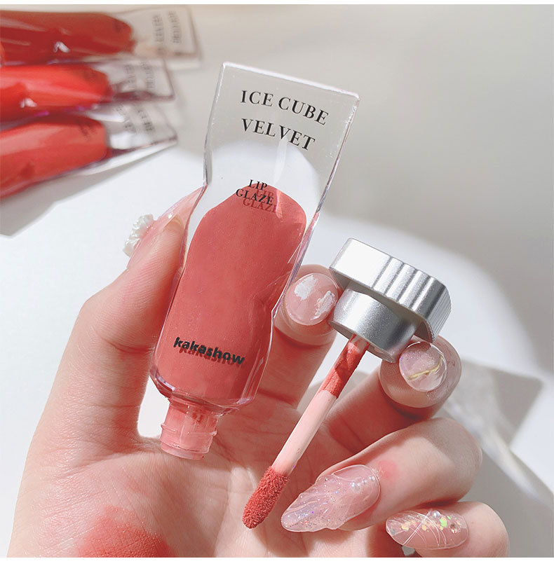 kakashow Transparent Pigment ice Cube Velvet Lip Gloss matte Lipstick Lip gloss is pure, aiming to make the skin look fairer and less likely to stain the rim of the glass undefined