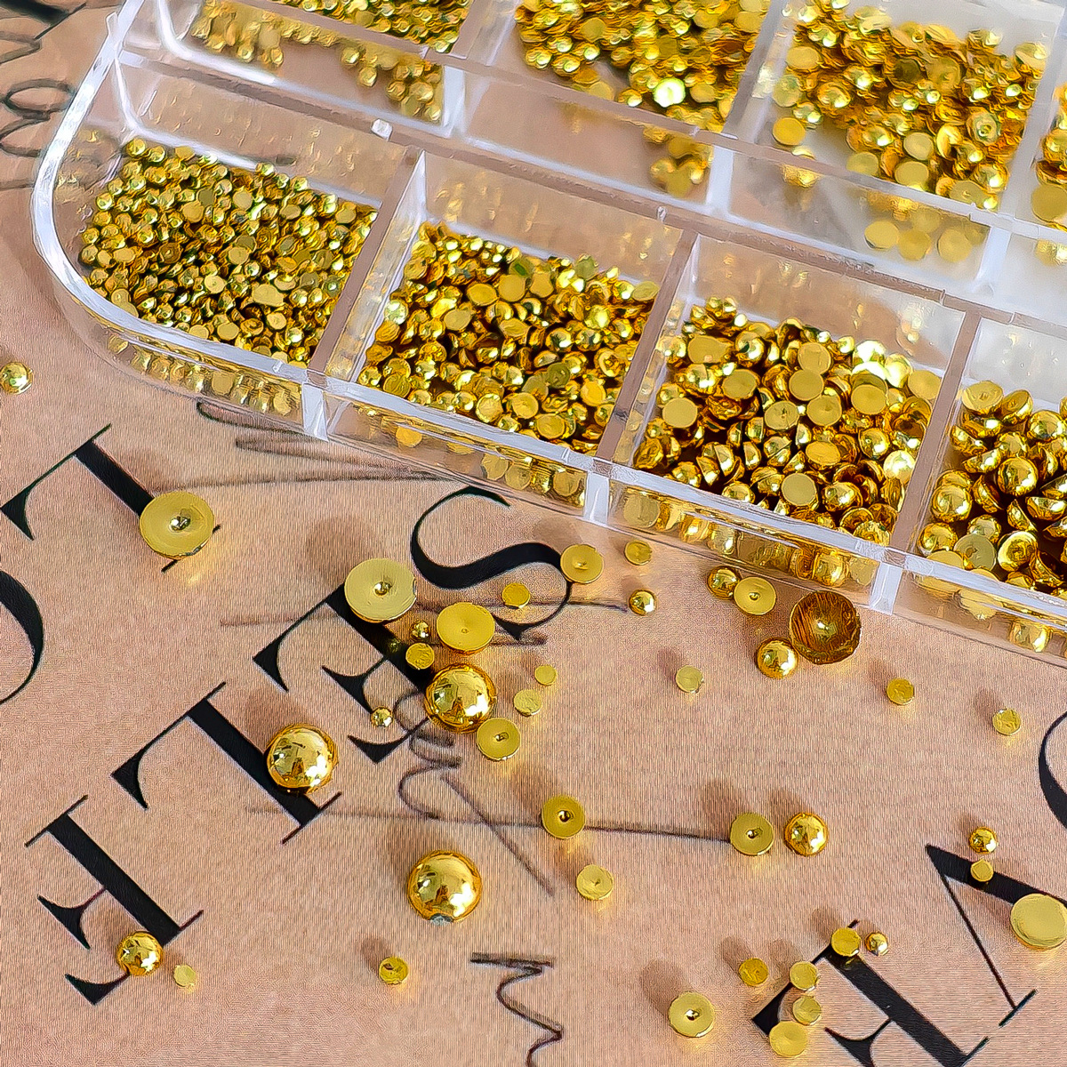 Red en línea explosión de 12 grados mezclados oro y plata perlas de metal joyas de manicura en el viento venta caliente accesorios de aleación