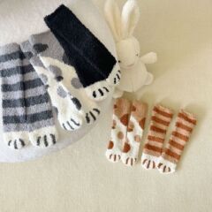 秋冬新款珊瑚絨中長筒童襪 貓爪卡通可愛無跟加厚保暖點膠地板襪