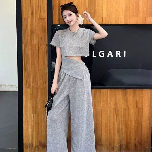 Чистый похотливый милый костюм для девочек, юбка, женская летняя новая стильная маленькая утягивающая модная маленькая юбка для похудения, комплект из двух предметов