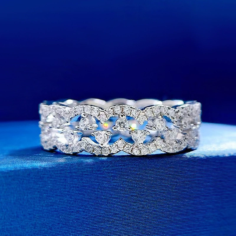 Модное трендовое кольцо, серебро 925 пробы, инкрустировано diamonds, простой и элегантный дизайн