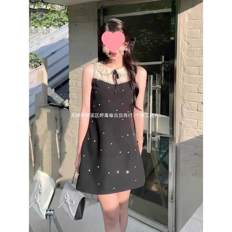 Sweet and Elegant Short Dress for Summer, Waist-Cinching and Slimming Design, Color-Blocking Collar, Sleeveless Dress for Women, Slim Fit Sweet and Elegant Short Dress for Summer, Waist-Cinching and Slimming Design, Color-Blocking Collar, Sleeveless Dress for Women, Slim Fit