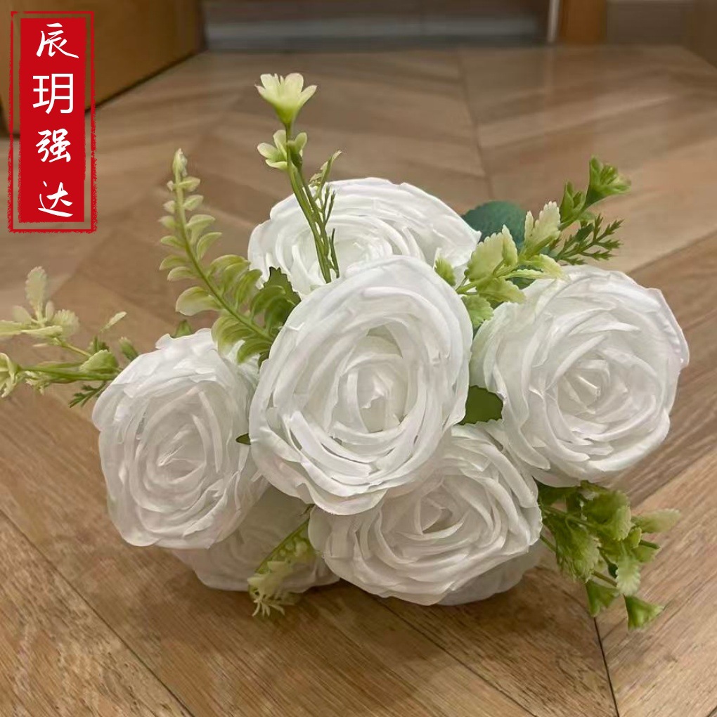 순수한 흰색