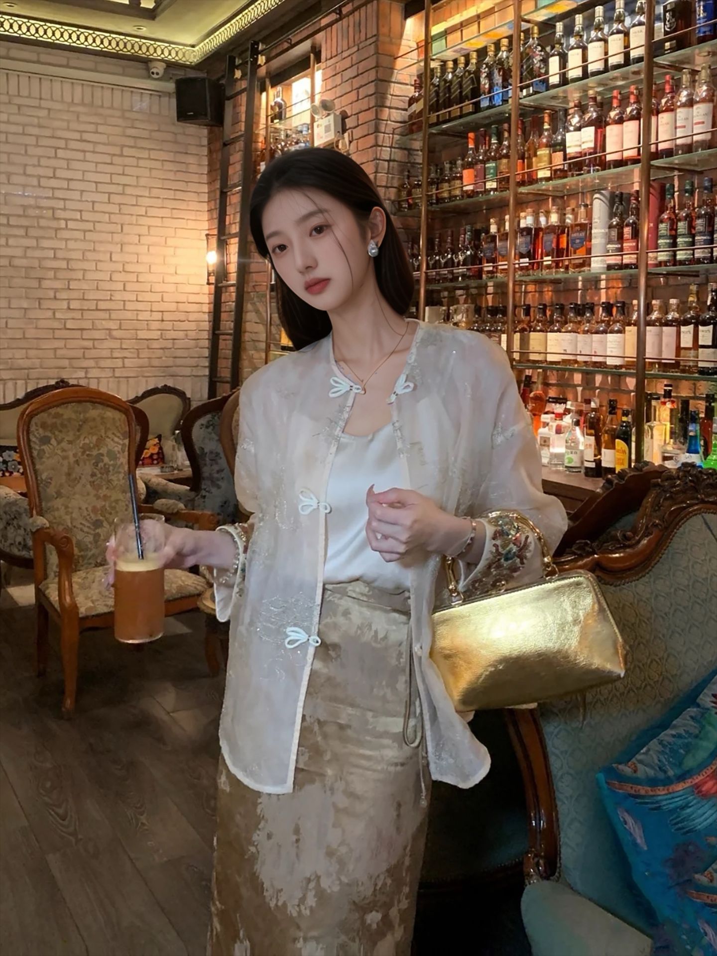 Spring apricot lace silk elegant design shirt