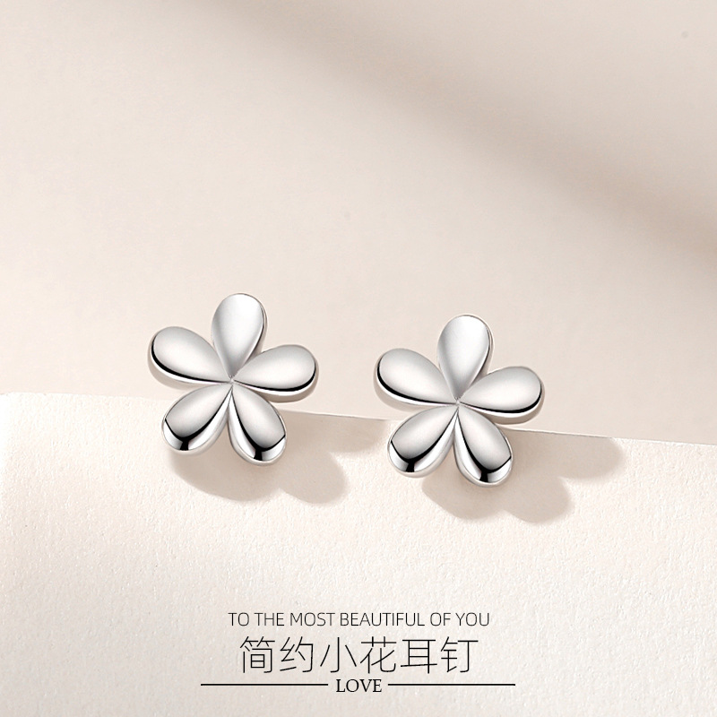 S925 pendientes de flores de plata esterlina para mujer estilo japonés y coreano simple elegante pendientes de celebridades de Internet 2021 pendientes pequeños de otoño
